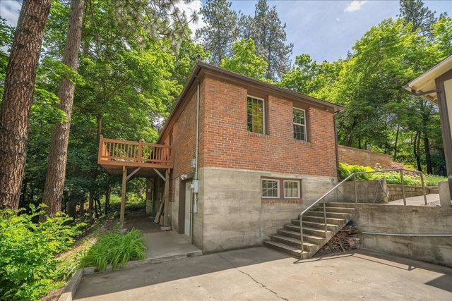 2107 E 16th Ave, Spokane, WA 99203
