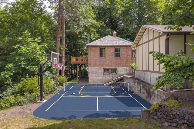2107 E 16th Ave, Spokane, WA 99203