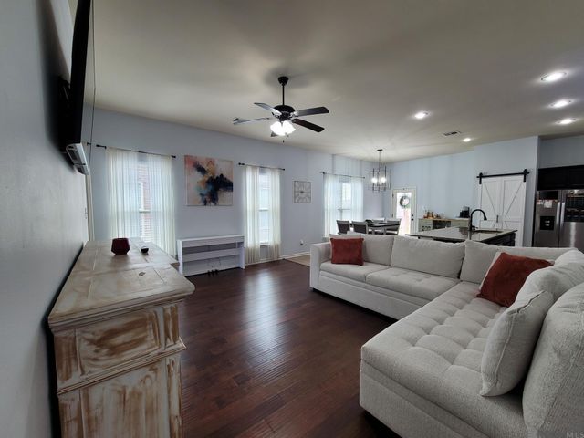 42455 Baystone Ave, Prairieville, LA 70769