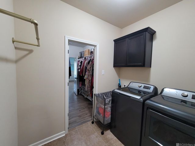 42455 Baystone Ave, Prairieville, LA 70769