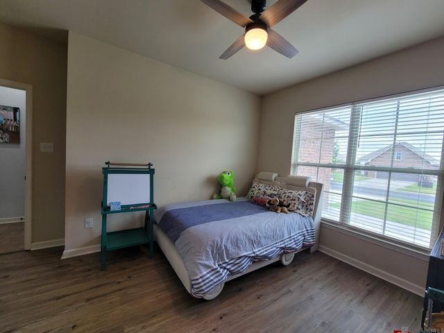 42455 Baystone Ave, Prairieville, LA 70769
