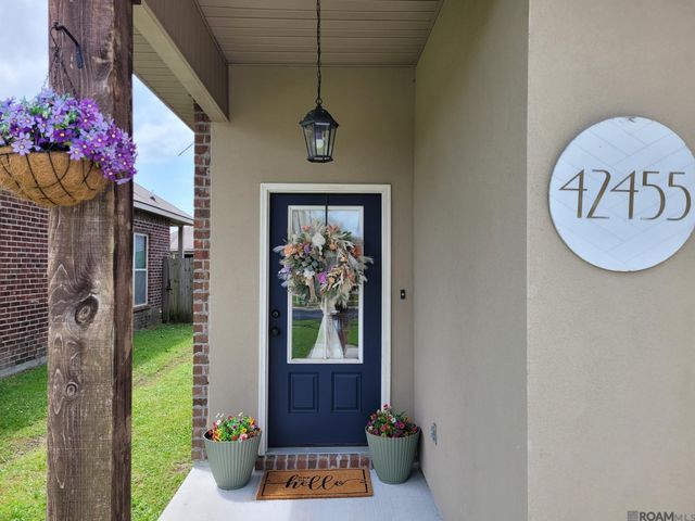 42455 Baystone Ave, Prairieville, LA 70769