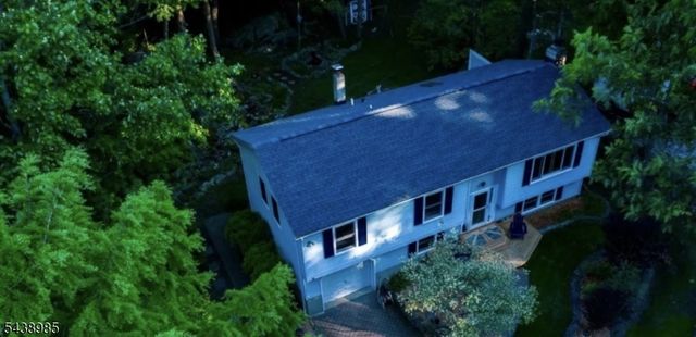 5 Grey Trl, Vernon Twp., NJ 07462