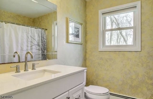 5 Grey Trl, Vernon Twp., NJ 07462