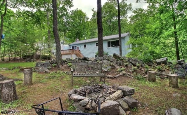 5 Grey Trl, Vernon Twp., NJ 07462
