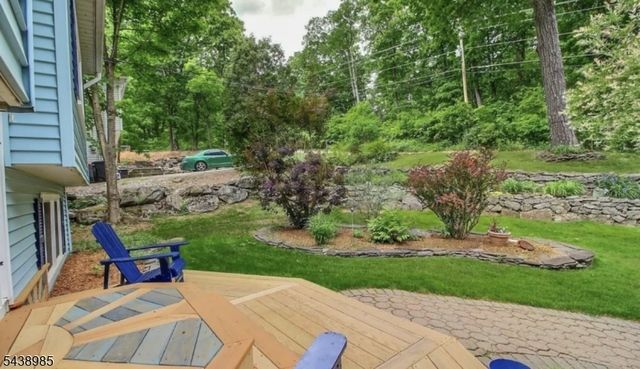 5 Grey Trl, Vernon Twp., NJ 07462