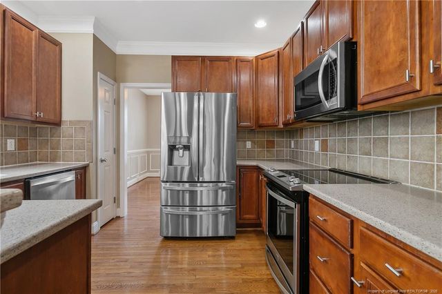 147 Lamplighter Way, Spring Lake, NC 28390