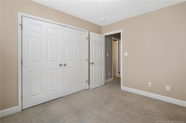 147 Lamplighter Way, Spring Lake, NC 28390