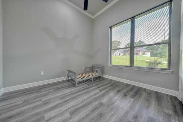 12121 Oak Grove Drive, Lindale, TX 75706