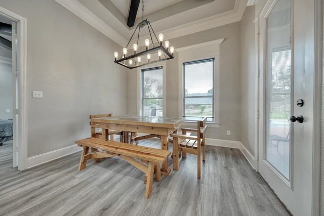 12121 Oak Grove Drive, Lindale, TX 75706