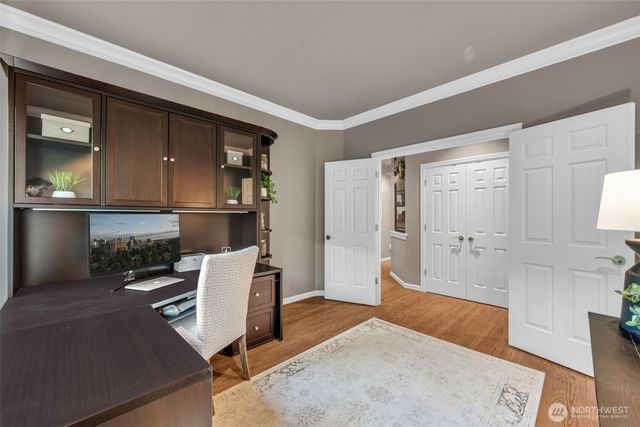 1260 108th Avenue NE, Bellevue, WA 98004