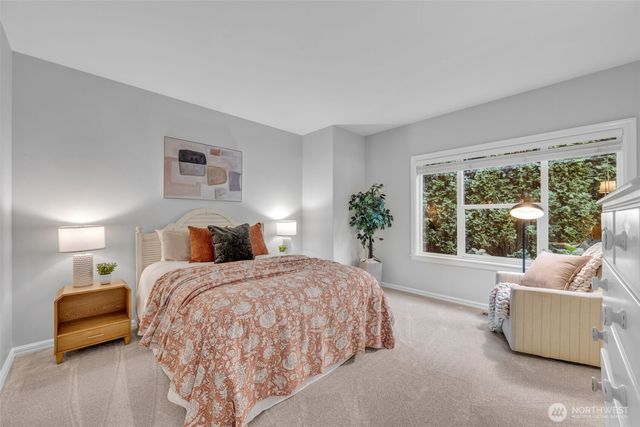 1260 108th Avenue NE, Bellevue, WA 98004