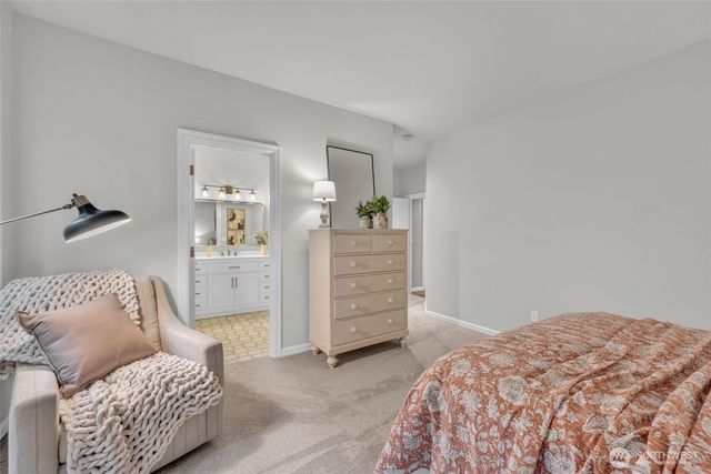 1260 108th Avenue NE, Bellevue, WA 98004