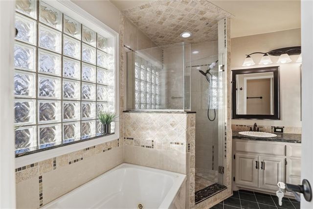 1809 Duckhawk Court, Edmond, OK 73003