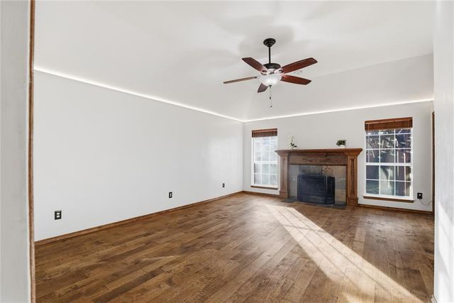 1809 Duckhawk Court, Edmond, OK 73003