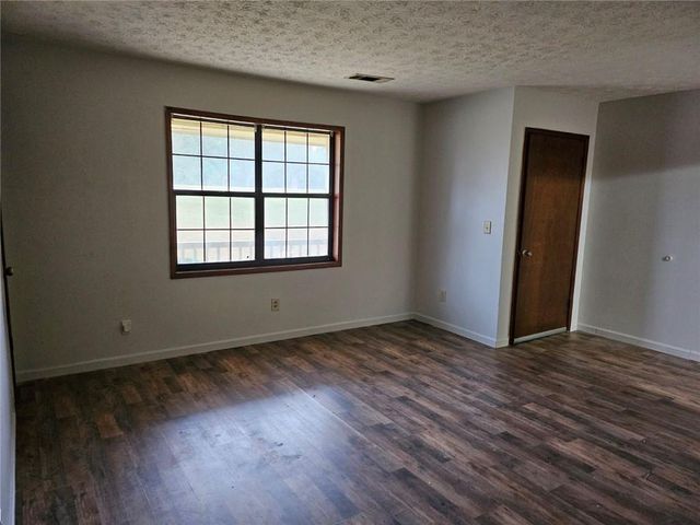 2835 Springdale Road B, Snellville, GA 30039