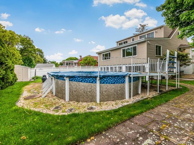 90 Remsen Circle, Yonkers, NY 10710