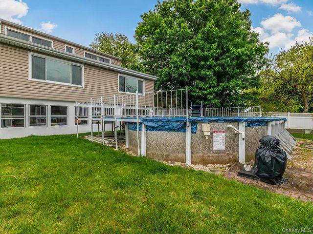 90 Remsen Circle, Yonkers, NY 10710