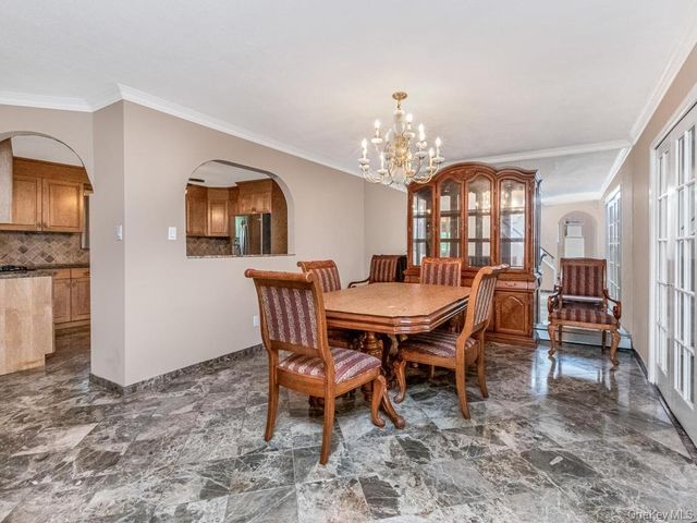 90 Remsen Circle, Yonkers, NY 10710