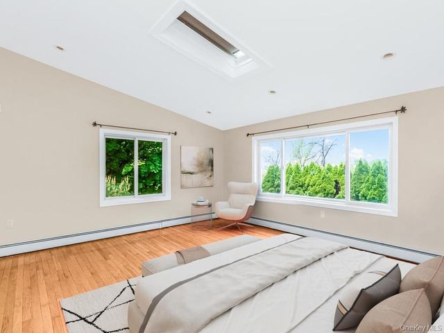 90 Remsen Circle, Yonkers, NY 10710