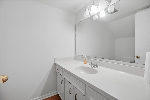 15319 Seahorse Drive, Houston, TX 77062