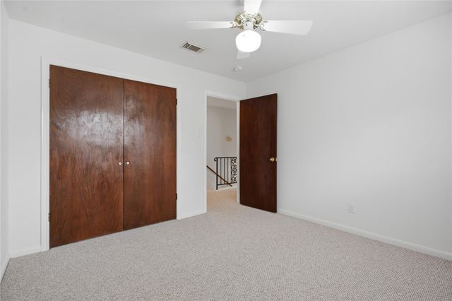 15319 Seahorse Drive, Houston, TX 77062