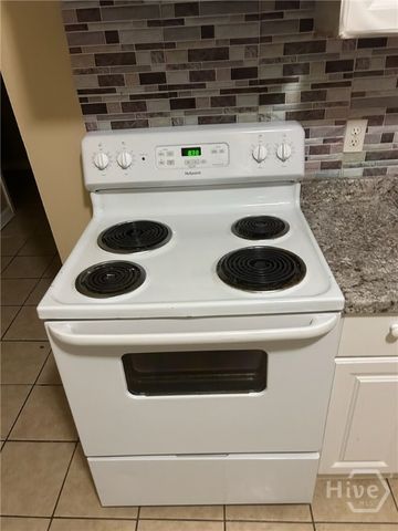 2009 Eppinger Street, Savannah, GA 31415