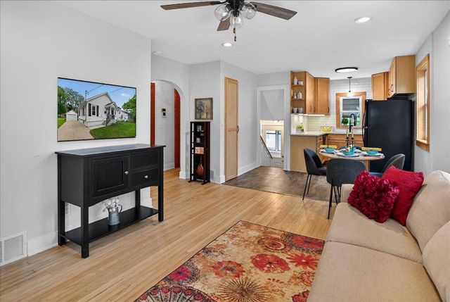 4203 Claire Street, Madison, WI 53716