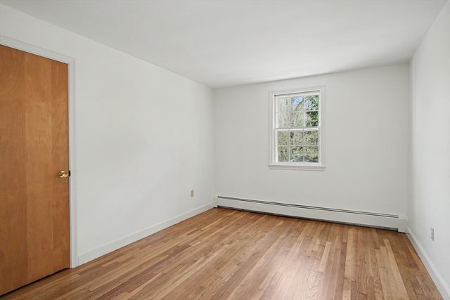 605 Chestnut St, Lynnfield, MA 01940