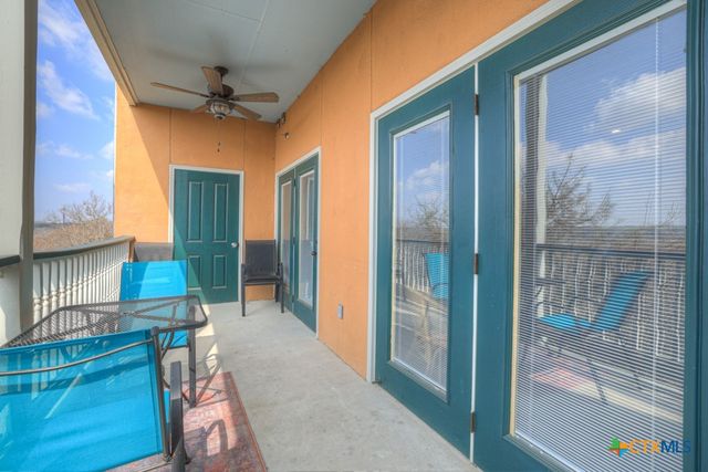 1247 Gruene Road 203, New Braunfels, TX 78130