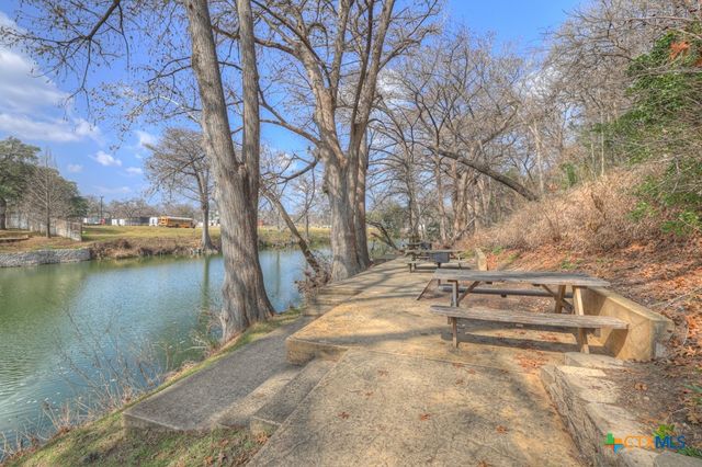 1247 Gruene Road 203, New Braunfels, TX 78130