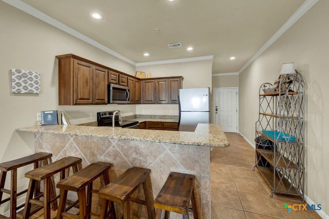 1247 Gruene Road 203, New Braunfels, TX 78130