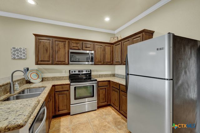 1247 Gruene Road 203, New Braunfels, TX 78130