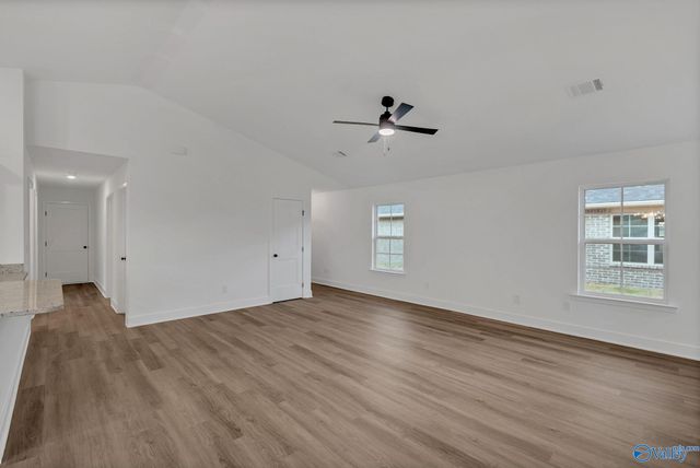 15366 Lapwing Cove, Athens, AL 35611