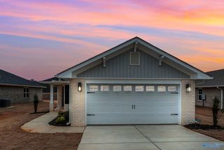 15366 Lapwing Cove, Athens, AL 35611