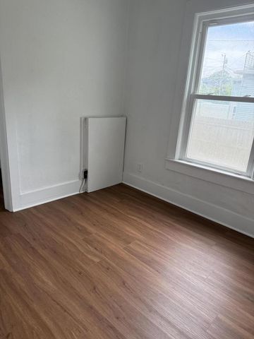 120 E 2nd STREET, Fond Du Lac, WI 54935