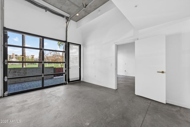 1130 N 2ND Street 102, Phoenix, AZ 85004