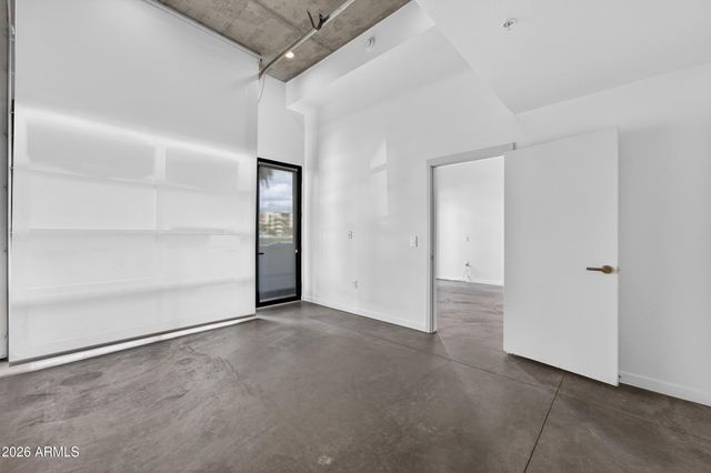 1130 N 2ND Street 102, Phoenix, AZ 85004