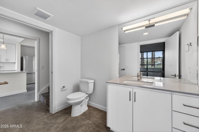 1130 N 2ND Street 102, Phoenix, AZ 85004