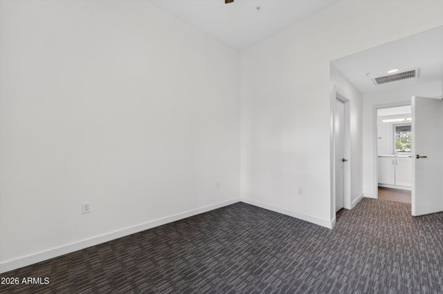 1130 N 2ND Street 102, Phoenix, AZ 85004