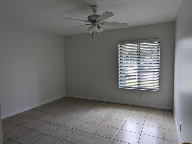 711 Sunny Pine Way B1, Greenacres, FL 33415