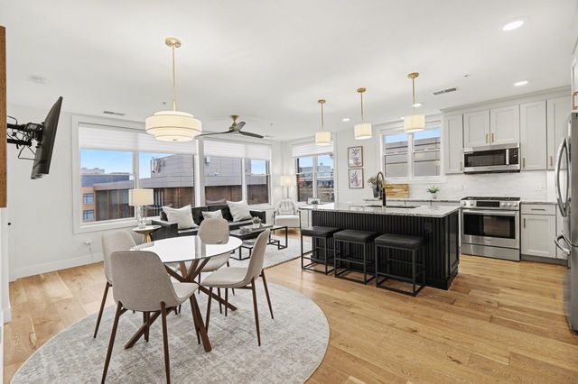 113 Park Street, Traverse City, MI 49684