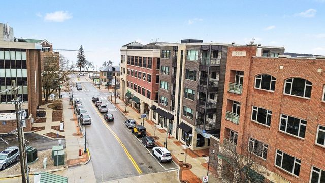 113 Park Street, Traverse City, MI 49684