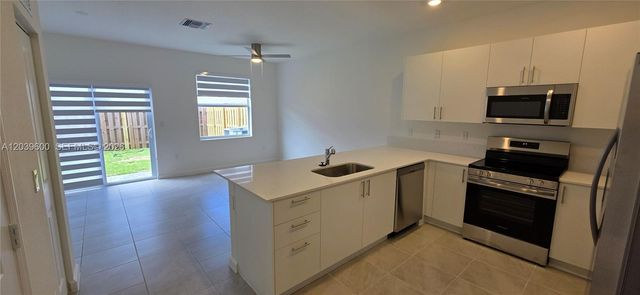 17962 SW 357th Terrace 17962, Homestead, FL 33034
