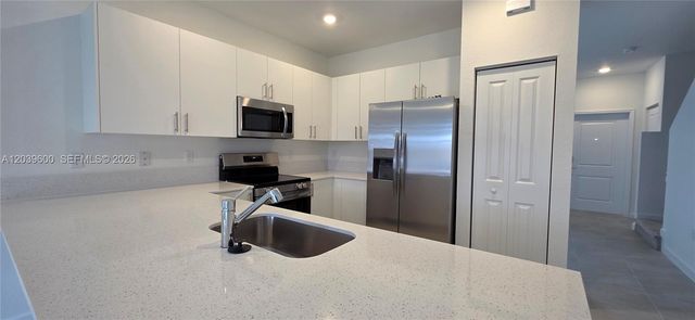 17962 SW 357th Terrace 17962, Homestead, FL 33034