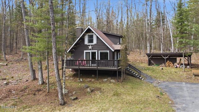 34 Park Road, Johnsburg, NY 12843