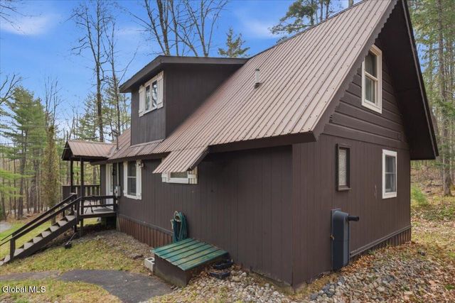 34 Park Road, Johnsburg, NY 12843