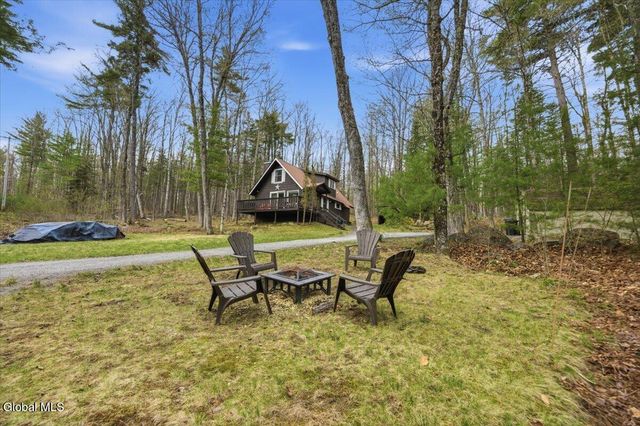 34 Park Road, Johnsburg, NY 12843