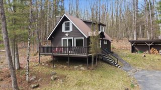 34 Park Road, Johnsburg, NY 12843
