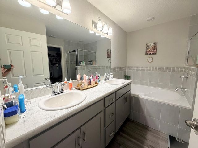 35255 CRESCENT CREEK DRIVE, Zephyrhills, FL 33541